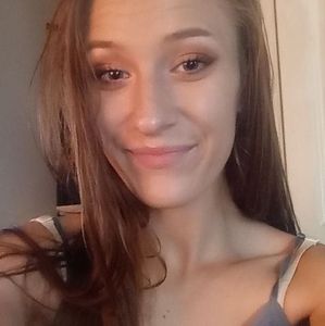 Meet your Posher, Mercedes